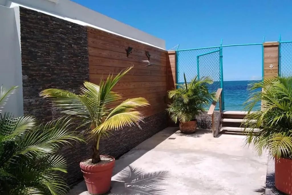Casa Fausto: Stunning Sunset Beachfront Villa Cabo Rojo