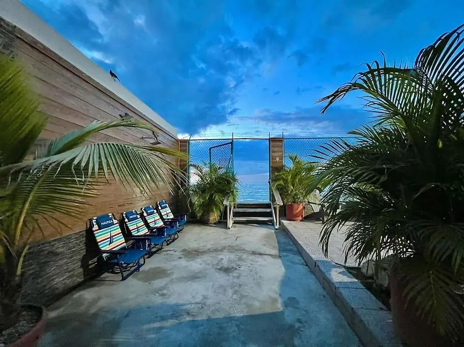 Casa Fausto: Stunning Sunset Beachfront Villa Cabo Rojo