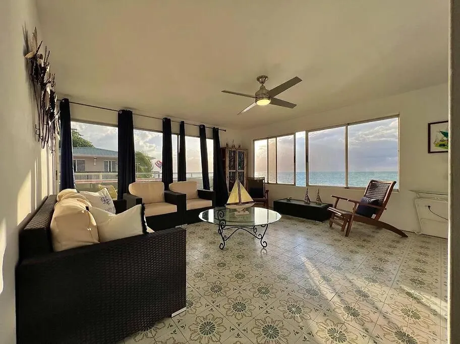 Casa Fausto: Stunning Sunset Beachfront Villa Cabo Rojo